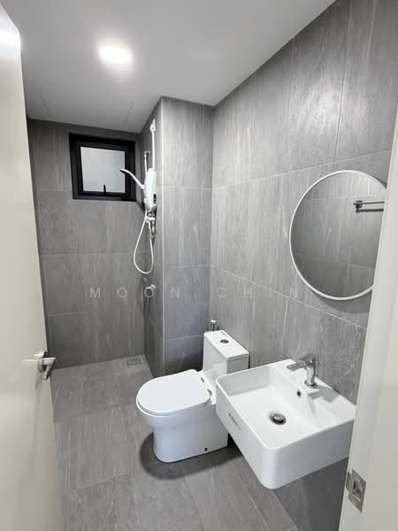 Servis Apartment untuk Disewa di Savvy @ Riana Dutamas - Moon Chin - Bathroom - PropertyGuru.com.my