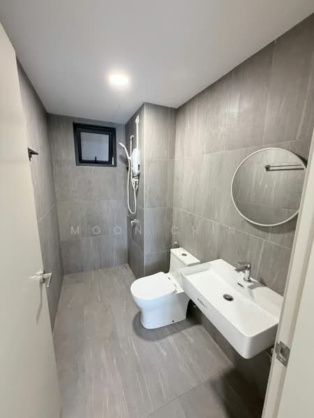 Servis Apartment untuk Disewa di Savvy @ Riana Dutamas - Moon Chin - Bathroom - PropertyGuru.com.my