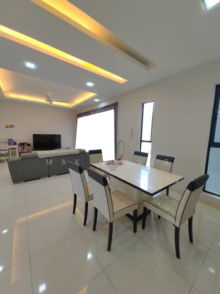 Condominium for Sale at KM1 West - Mak Oliver - Living Room - PropertyGuru.com.my