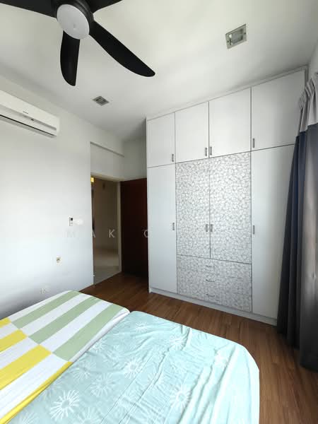 Condominium for Sale at KM1 West - Mak Oliver - Bedroom - PropertyGuru.com.my