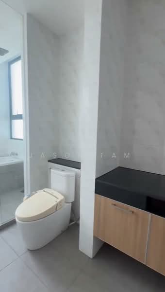 Apartment for Sale at Molek Pine 4 - Jason Fam - Bathroom - PropertyGuru.com.my