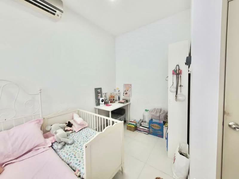 2-storey Terraced House for Sale in Taman Pelangi Semenyih 2 (Semenyih) - JUMIDAH (JUE) - Bedroom - PropertyGuru.com.my