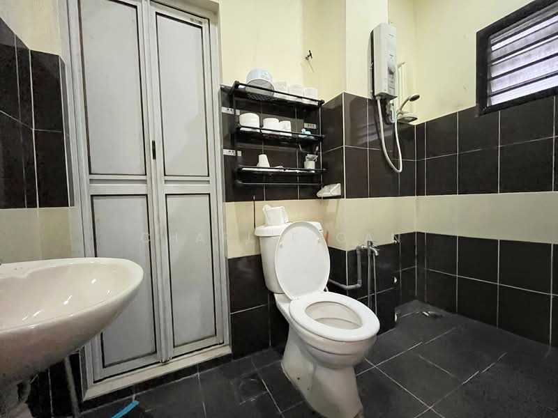 Rumah Teres 2 Tingkat untuk Dijual di Bandar Bukit Raja (Klang) - Charlie Gan - PropertyGuru.com.my