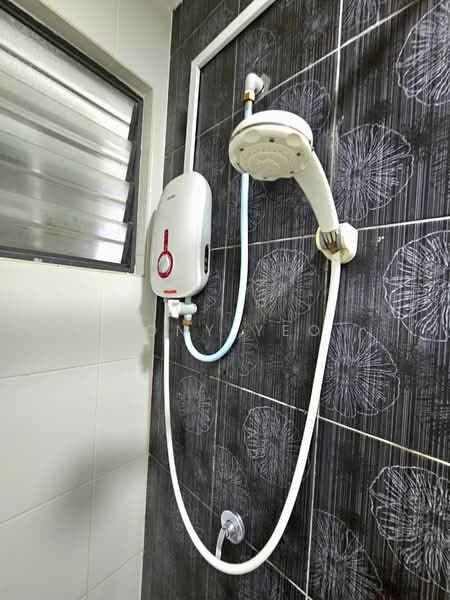 Kondominium untuk Disewa di Ameera Residence - Rony Yeo - Bathroom - PropertyGuru.com.my