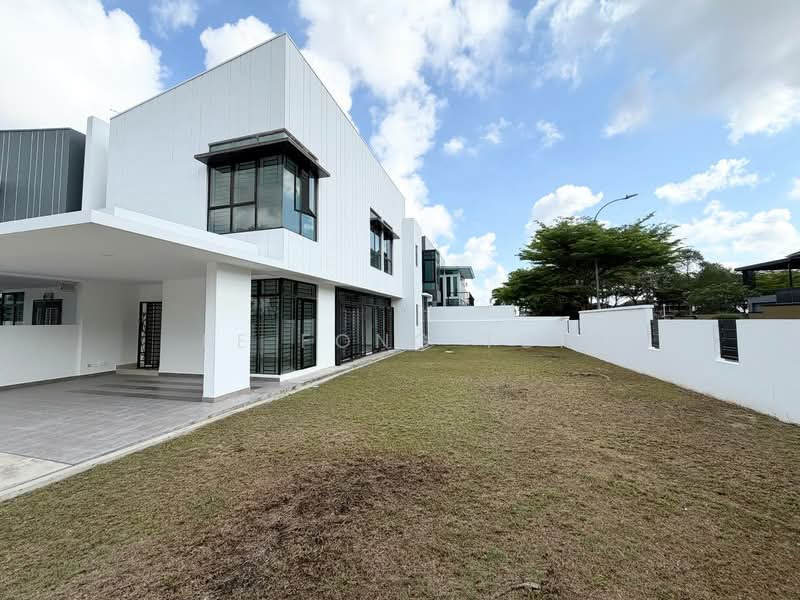 Rumah Kluster untuk Dijual di Taman Adda Heights (Tebrau) - Ee Fong Toh - Exterior - PropertyGuru.com.my