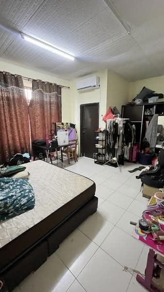 3.5-storey Terraced House for Sale in Kampung Plentong Baru (Masai) - S. Durai - PropertyGuru.com.my