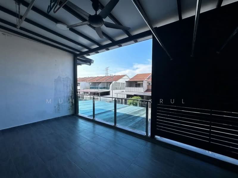 2-storey Terraced House for Sale in Taman Pulai Mutiara (Iskandar Puteri (Nusajaya)) - Muhamad Asrul - Balcony - PropertyGuru.com.my