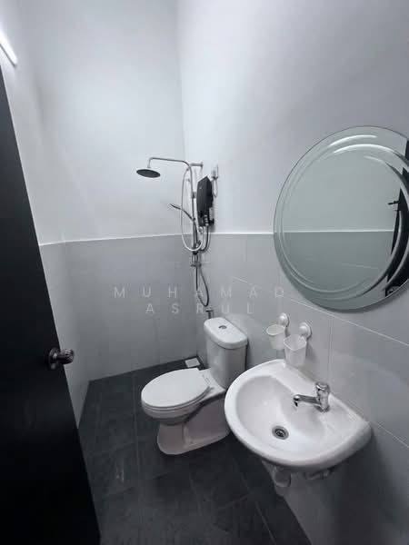 2-storey Terraced House for Sale in Taman Pulai Mutiara (Iskandar Puteri (Nusajaya)) - Muhamad Asrul - Bathroom - PropertyGuru.com.my