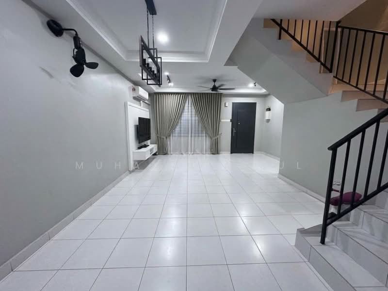 2-storey Terraced House for Sale in Taman Pulai Mutiara (Iskandar Puteri (Nusajaya)) - Muhamad Asrul - Living Room - PropertyGuru.com.my