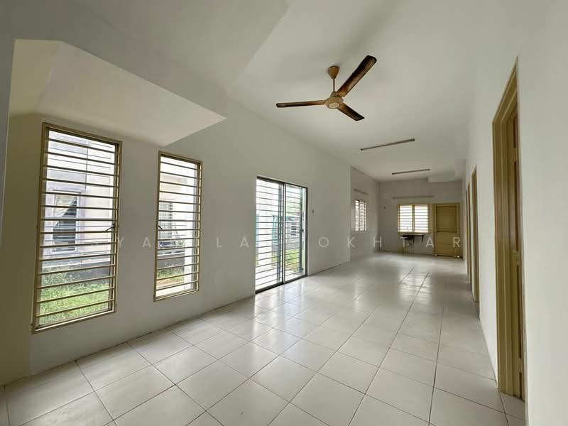 Townhouse for Sale in Taman Putra Perdana (Puchong) - Syakila Mokhtar - Living Room - PropertyGuru.com.my