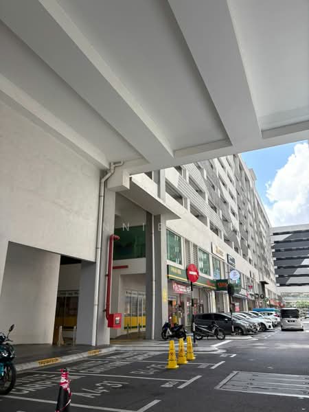 Rumah Niaga untuk Disewa di Salak Selatan (Kuala Lumpur) - Winnie Lum - Exterior - PropertyGuru.com.my
