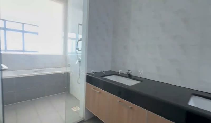 Apartment for Sale at Molek Pine 4 - Jason Fam - Bathroom - PropertyGuru.com.my