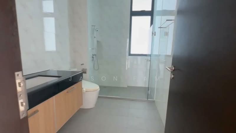 Apartment for Sale at Molek Pine 4 - Jason Fam - Bathroom - PropertyGuru.com.my