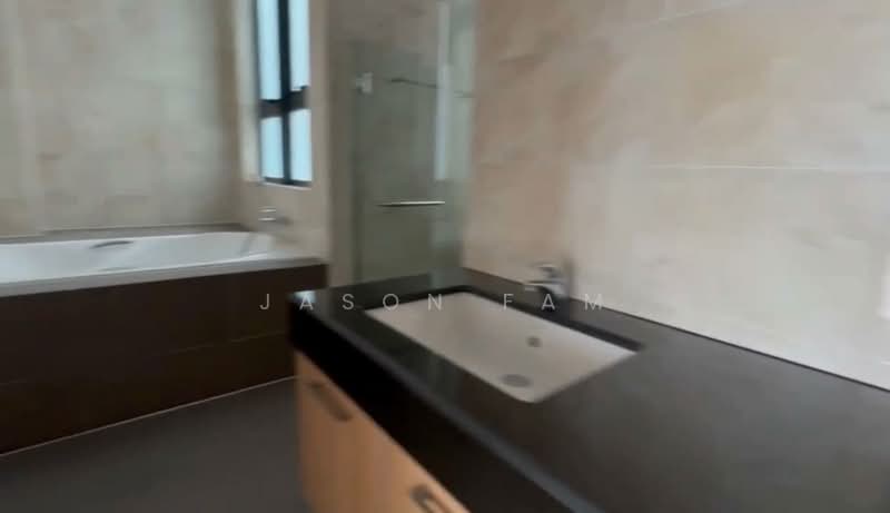 Apartment for Sale at Molek Pine 4 - Jason Fam - Bathroom - PropertyGuru.com.my