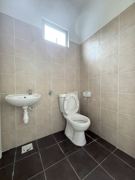 Rumah Teres 3 Tingkat untuk Dijual di Iskandar Puteri (Nusajaya) (Johor) - Jackson Pang - Bathroom - PropertyGuru.com.my