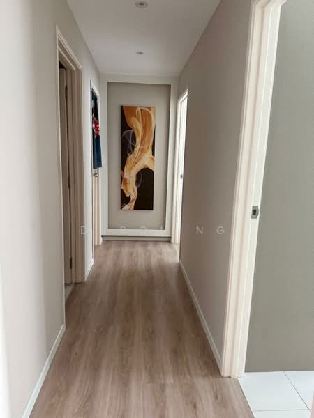 Condominium for Rent at i-Santorini - Dyson Ng - Corridor - PropertyGuru.com.my