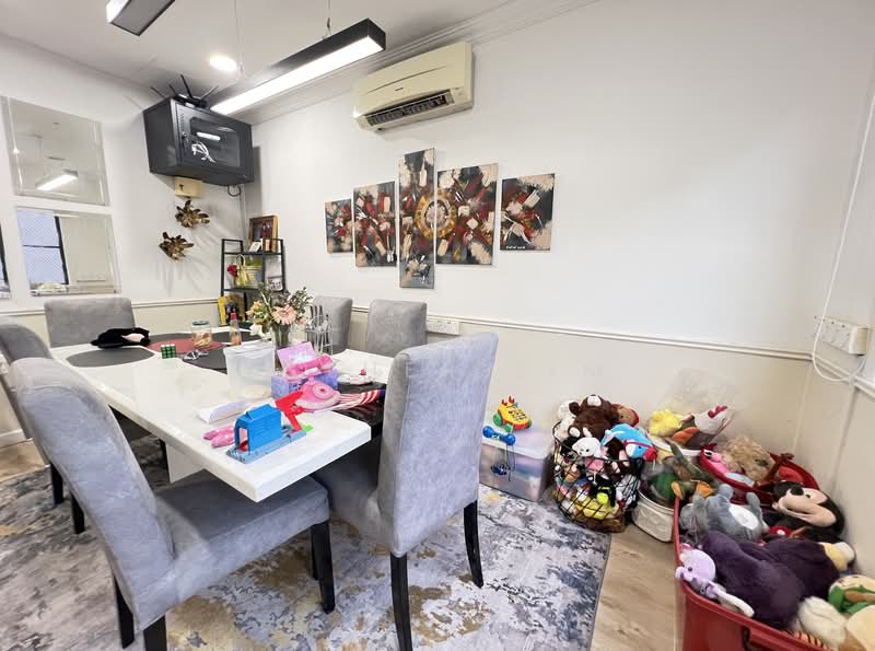 Rumah Bandar untuk Dijual di Tropicana (Selangor) - Esther Lim - Dining Room - PropertyGuru.com.my