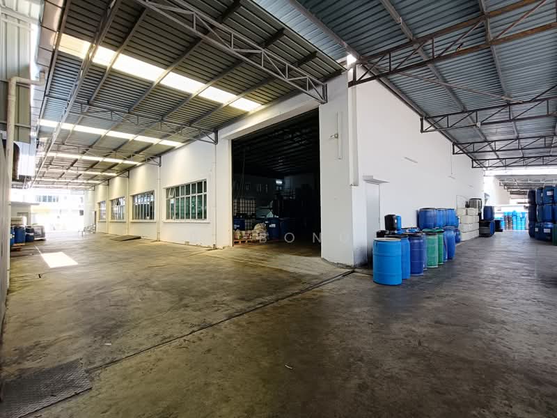 Kilang untuk Dijual di Taman Angkasa Nuri (Durian Tunggal) - BL Bong - PropertyGuru.com.my