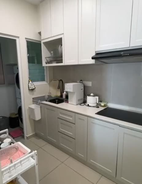 Kondominium untuk Dijual di i-Santorini - Aster Ng - Kitchen - PropertyGuru.com.my