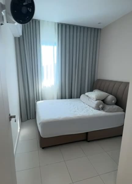 Kondominium untuk Dijual di i-Santorini - Aster Ng - Bedroom - PropertyGuru.com.my