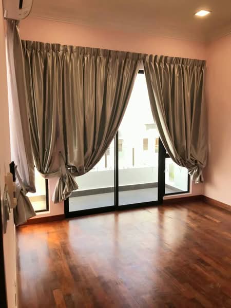 Rumah Teres 2 Tingkat untuk Dijual di Gelang Patah (Johor) - William Tay - Balcony - PropertyGuru.com.my