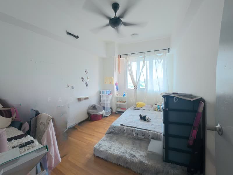 Apartment for Sale at Putra 1 - Fadhlin Wahid - Bedroom - PropertyGuru.com.my