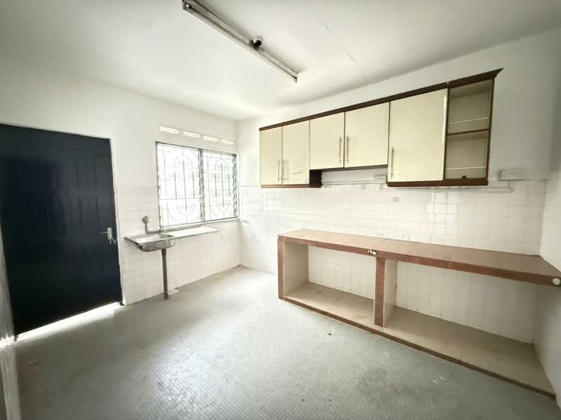 Rumah Teres 2 Tingkat untuk Dijual di Taman Perbadanan Islam (Johor Bahru) - Muhamad Asrul - Kitchen - PropertyGuru.com.my