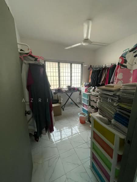 Pangsapuri untuk Dijual di Pangsapuri Sri Tanjung - Azri Zabidin - PropertyGuru.com.my