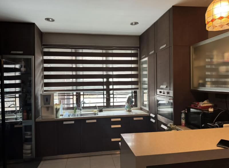 Servis Apartment untuk Dijual di Arnica @ Tropicana Gardens - Michelle Tan - Kitchen - PropertyGuru.com.my