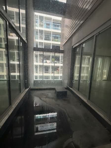 Kondominium untuk Dijual di The Katana Residences - Steven Wong - Balcony - PropertyGuru.com.my