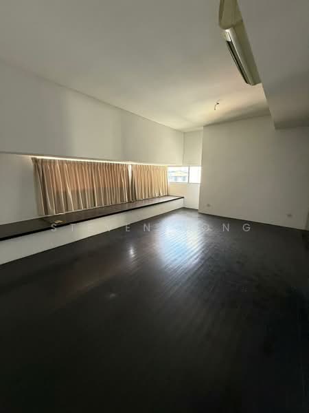 Kondominium untuk Dijual di The Katana Residences - Steven Wong - Living Room - PropertyGuru.com.my