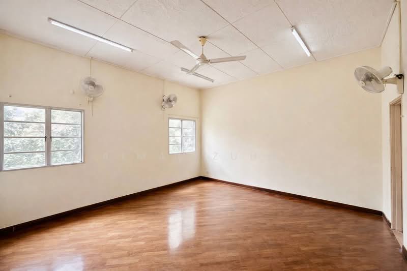 Semi-Detached House for Sale in Seksyen 9 (Kota Damansara) - AIMAN ZUHDI - PropertyGuru.com.my