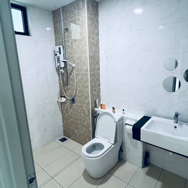 Service Residence for Rent at D'Summit Residences - Eddie Chan - PropertyGuru.com.my