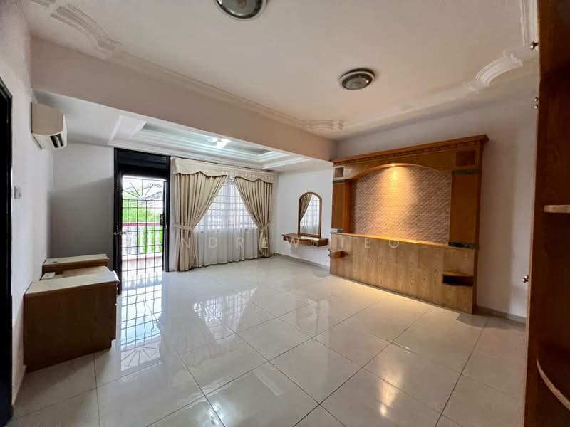 Rumah Berkembar untuk Dijual di Taman Johor Jaya (Johor Bahru) - Andrew Teo - PropertyGuru.com.my