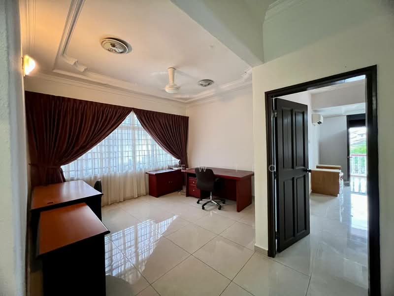Rumah Berkembar untuk Dijual di Taman Johor Jaya (Johor Bahru) - Andrew Teo - PropertyGuru.com.my