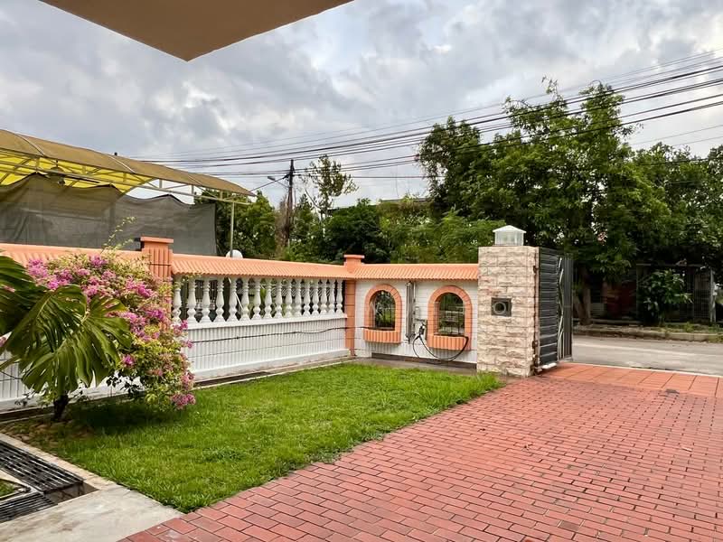 Rumah Berkembar untuk Dijual di Taman Johor Jaya (Johor Bahru) - Andrew Teo - PropertyGuru.com.my