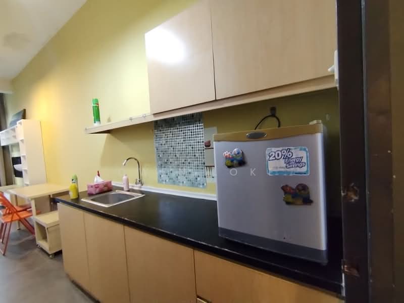 Servis Apartment untuk Disewa di Empire Damansara - Owen Loke - Kitchen - PropertyGuru.com.my
