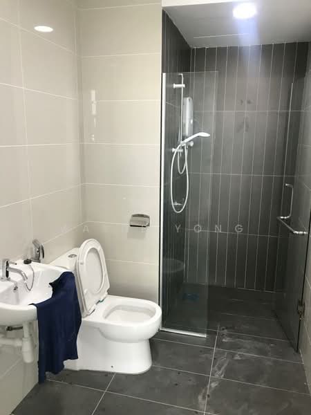 Servis Apartment untuk Dijual di Boulevard 51 - Wayne Yong - Bathroom - PropertyGuru.com.my