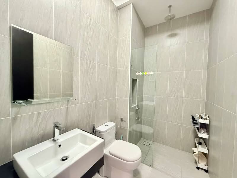 2.5-storey Terraced House for Sale in Eco Botanic (Iskandar Puteri (Nusajaya)) - Ee Fong Toh - Bathroom - PropertyGuru.com.my