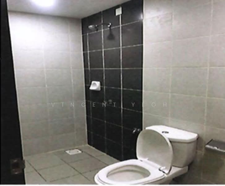 Condominium for Rent at Residensi KepongMas - Vincent Yeoh - Bathroom - PropertyGuru.com.my
