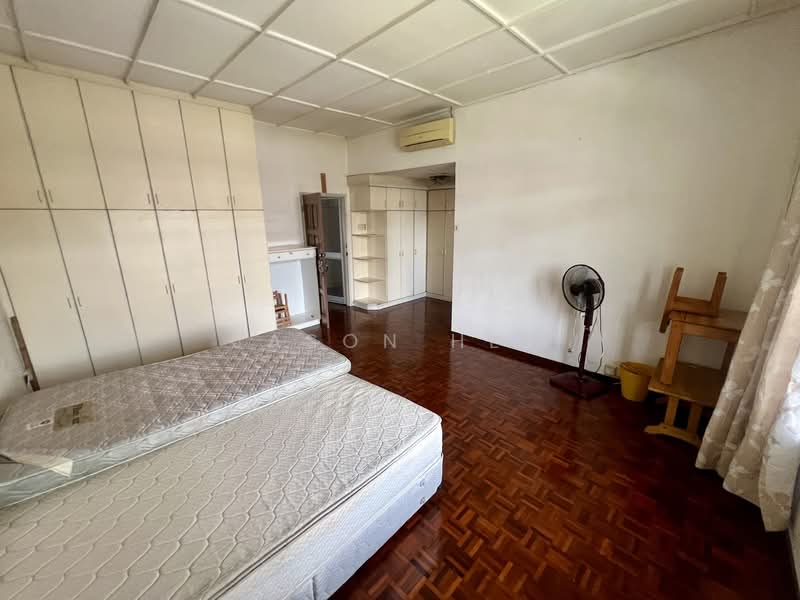 Rumah Teres 2 Tingkat untuk Dijual di SS 23, Taman Sea (Petaling Jaya) - Jason Hew - PropertyGuru.com.my