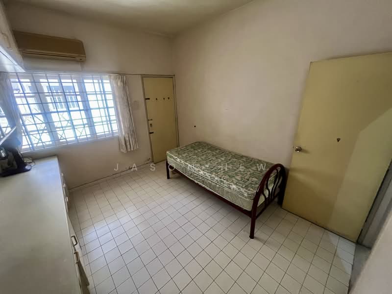 Rumah Teres 2 Tingkat untuk Dijual di SS 23, Taman Sea (Petaling Jaya) - Jason Hew - PropertyGuru.com.my