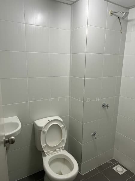 Kondominium untuk Dijual di Residensi Anggerik Wira - Eddie Loh - Bathroom - PropertyGuru.com.my
