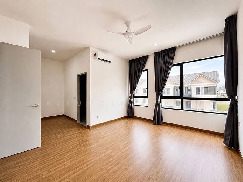 Semi-Detached House for Sale in Cyber 10 (Cyberjaya) - Arifuddin Bahari - PropertyGuru.com.my