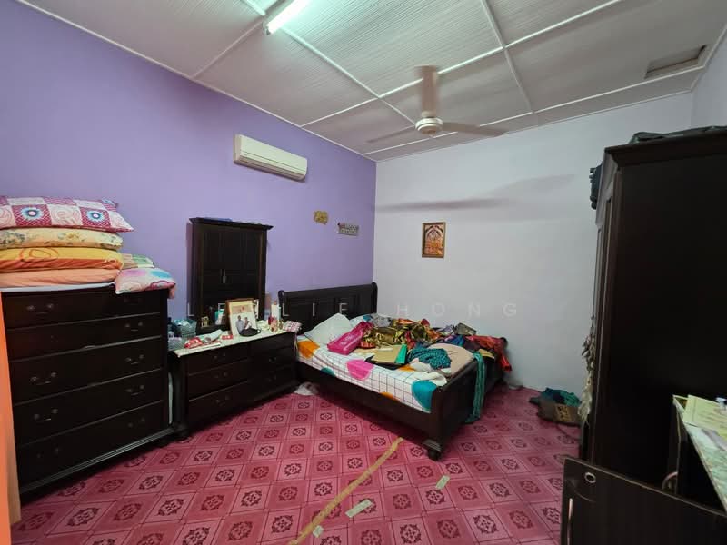 Rumah Teres 1 Tingkat untuk Dijual di Taman Chai Leng (Perai) - Leslie Hong - Bedroom - PropertyGuru.com.my