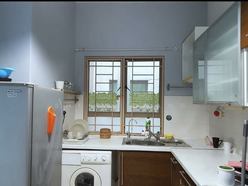 Service Residence for Sale at Ritze Perdana 1 - Sherry Chang - Kitchen - PropertyGuru.com.my