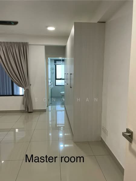 Servis Apartment untuk Disewa di Solstice @ Pan'gaea - Song Han - Master Bedroom - PropertyGuru.com.my