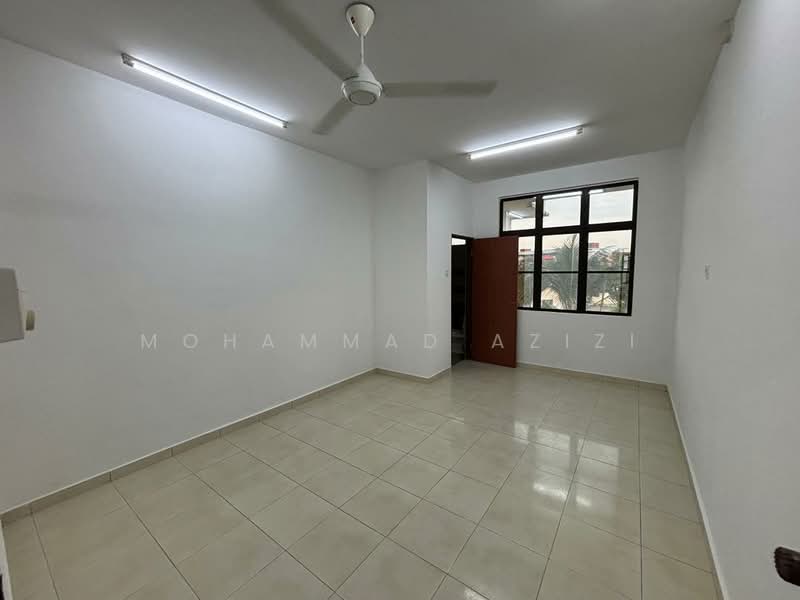Bungalow for Sale in Alor Akar (Kuantan) - Mohammad Azizi - PropertyGuru.com.my