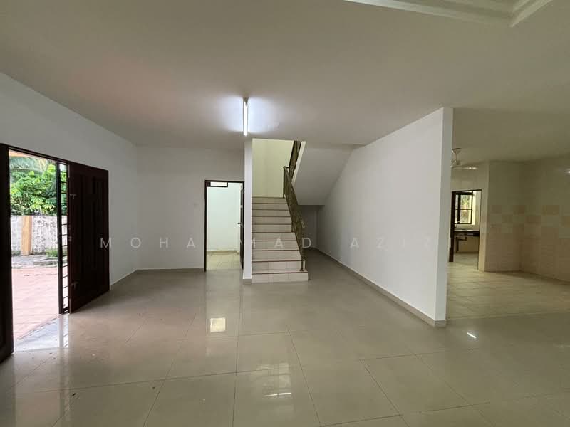 Bungalow for Sale in Alor Akar (Kuantan) - Mohammad Azizi - PropertyGuru.com.my