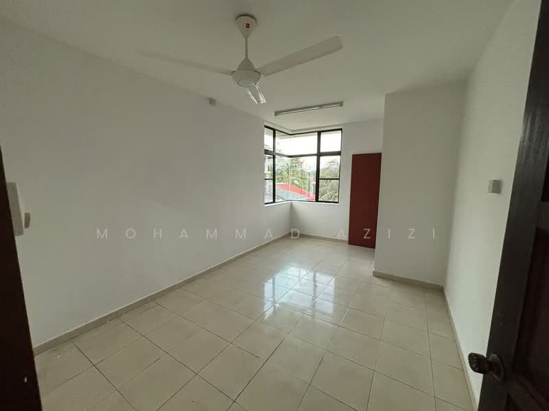 Bungalow for Sale in Alor Akar (Kuantan) - Mohammad Azizi - PropertyGuru.com.my